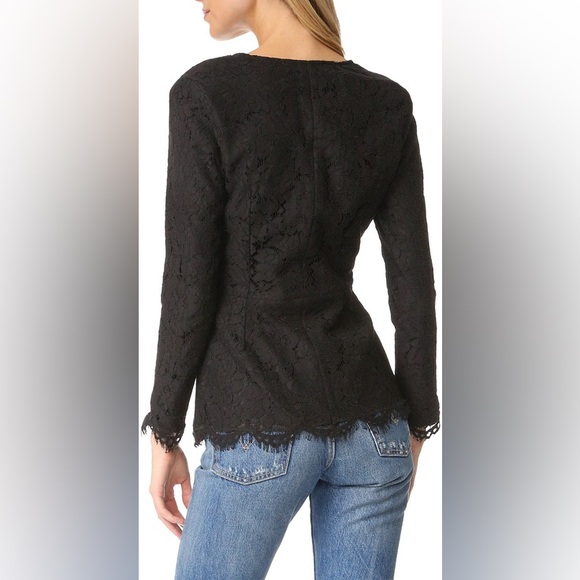 cupcakes & cashmere Jackets & Blazers - Cupcakes And Cashmere Lace Blazer M
